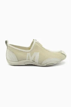 Merrell Barrado Hot