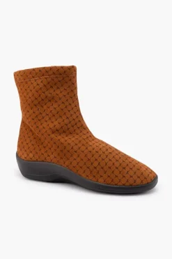 Arcopedico Jasper Collao Hot