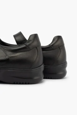Klouds Jovie Perf Fashion