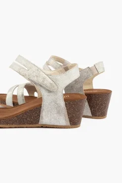 Silver Lining Kimberley Print Hot