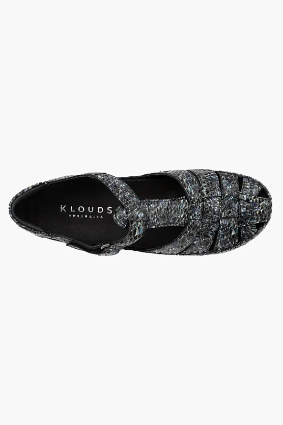 Klouds Nicola Hot