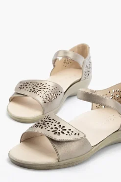 Klouds Tanya Outlet