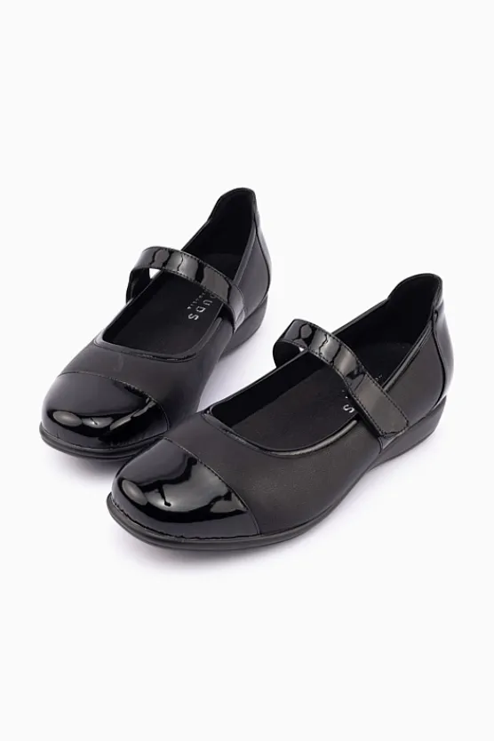 Klouds Wylie XW Black Outlet